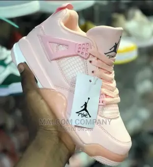 Nike Air Jordan 4 Shoe