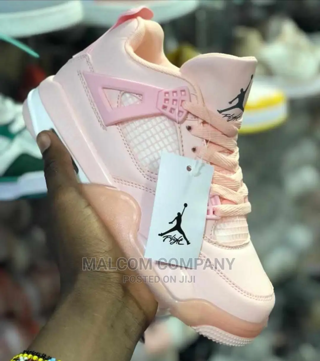 Nike Air Jordan 4 Shoe