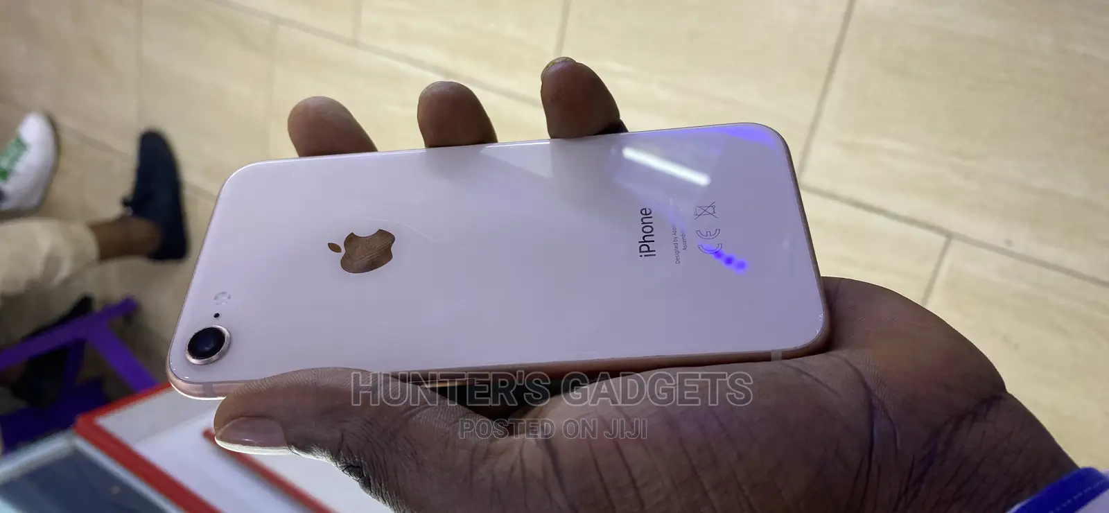 Apple iPhone 8 64 GB White