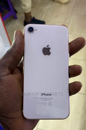 Apple iPhone 8 64 GB White