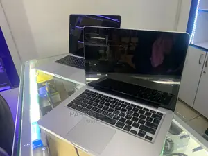 Laptop Apple MacBook Pro 2012 4GB Intel Core I7 HDD 500GB