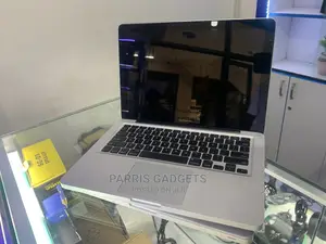 Laptop Apple MacBook Pro 2012 4GB Intel Core I7 HDD 500GB