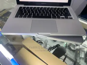 Laptop Apple MacBook Pro 2012 8GB Intel Core i5 HDD 320GB