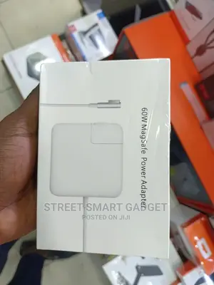 Apple 60watts Mac Book Adapter