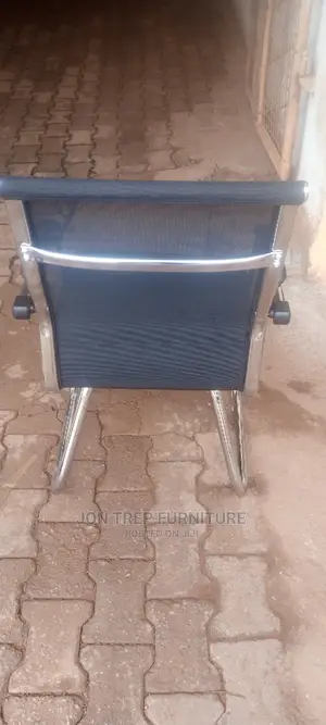 Mesh Vister Chair