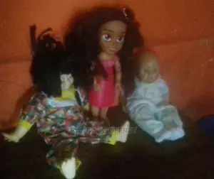 Dolls and Dollhouse