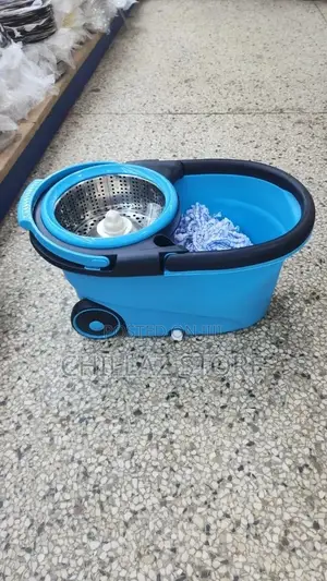 Wheel Spin Mopper