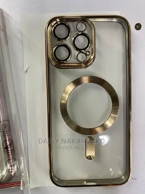 Cortes Transparent iPhone Cover