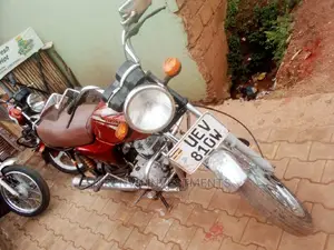 Bajaj Boxer BM100KS 2017 Red