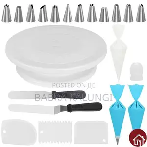 Cake Decorating Kit