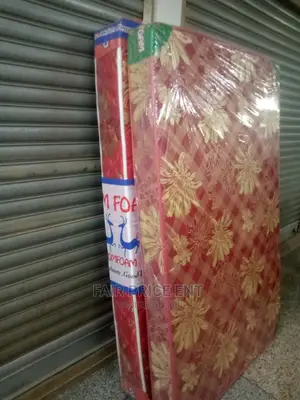 Mattress 3*6 6 Inches Deluxe Quality ( Red)