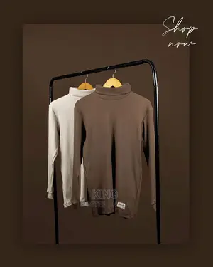 Pullneck T-shirt