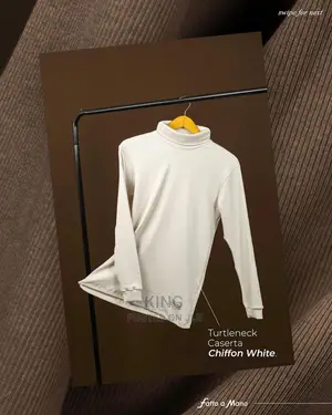 Pullneck T-shirt