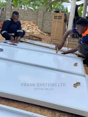 Solar Panels 300watts Monocy