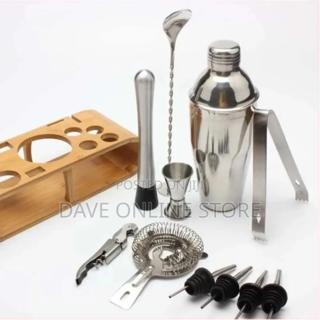 12-Piece Martini Cocktail Shaker 750ML in Stainless Steel