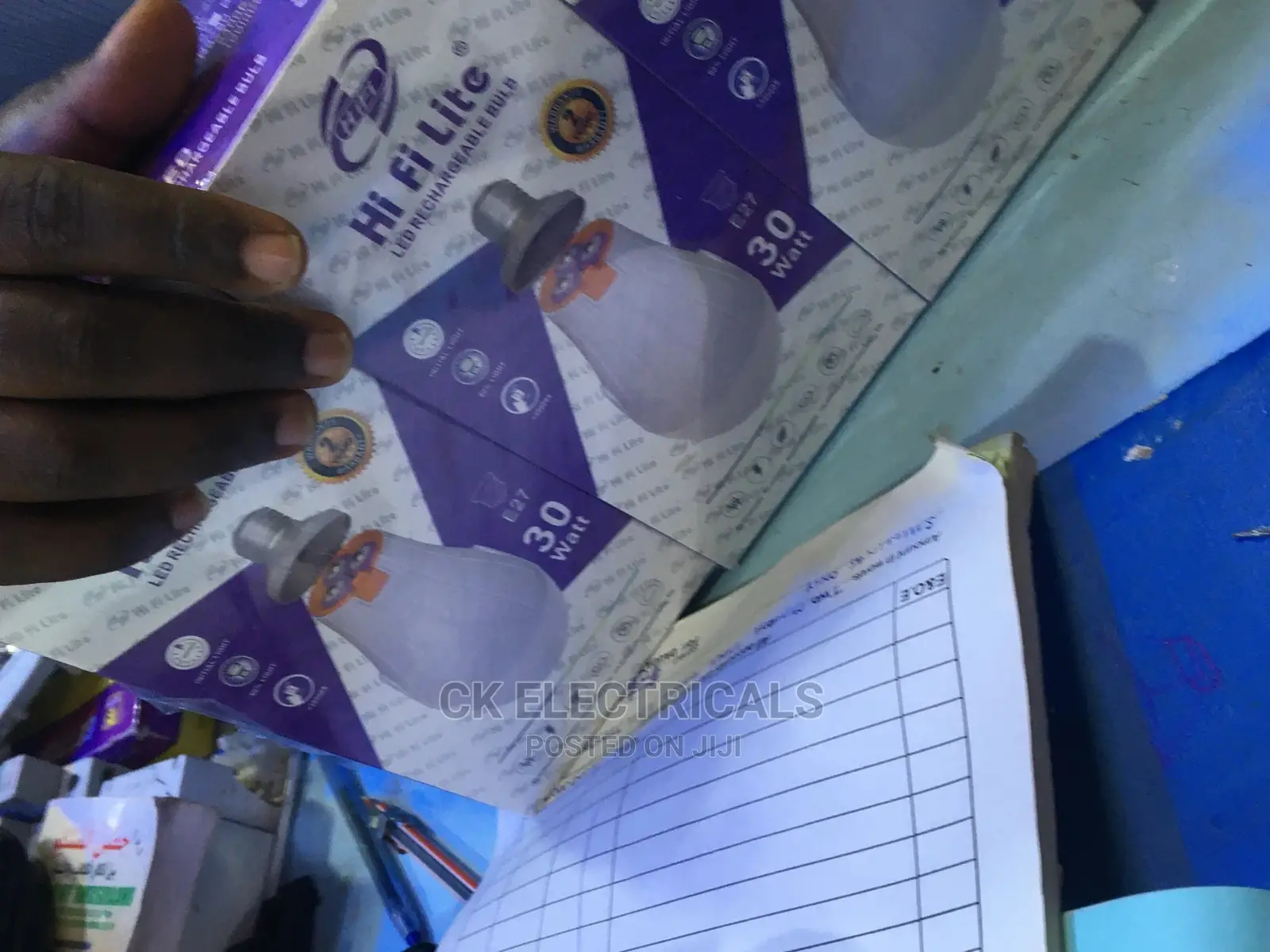 Rechargeable or Emergency Backup Bulbs/Lamps