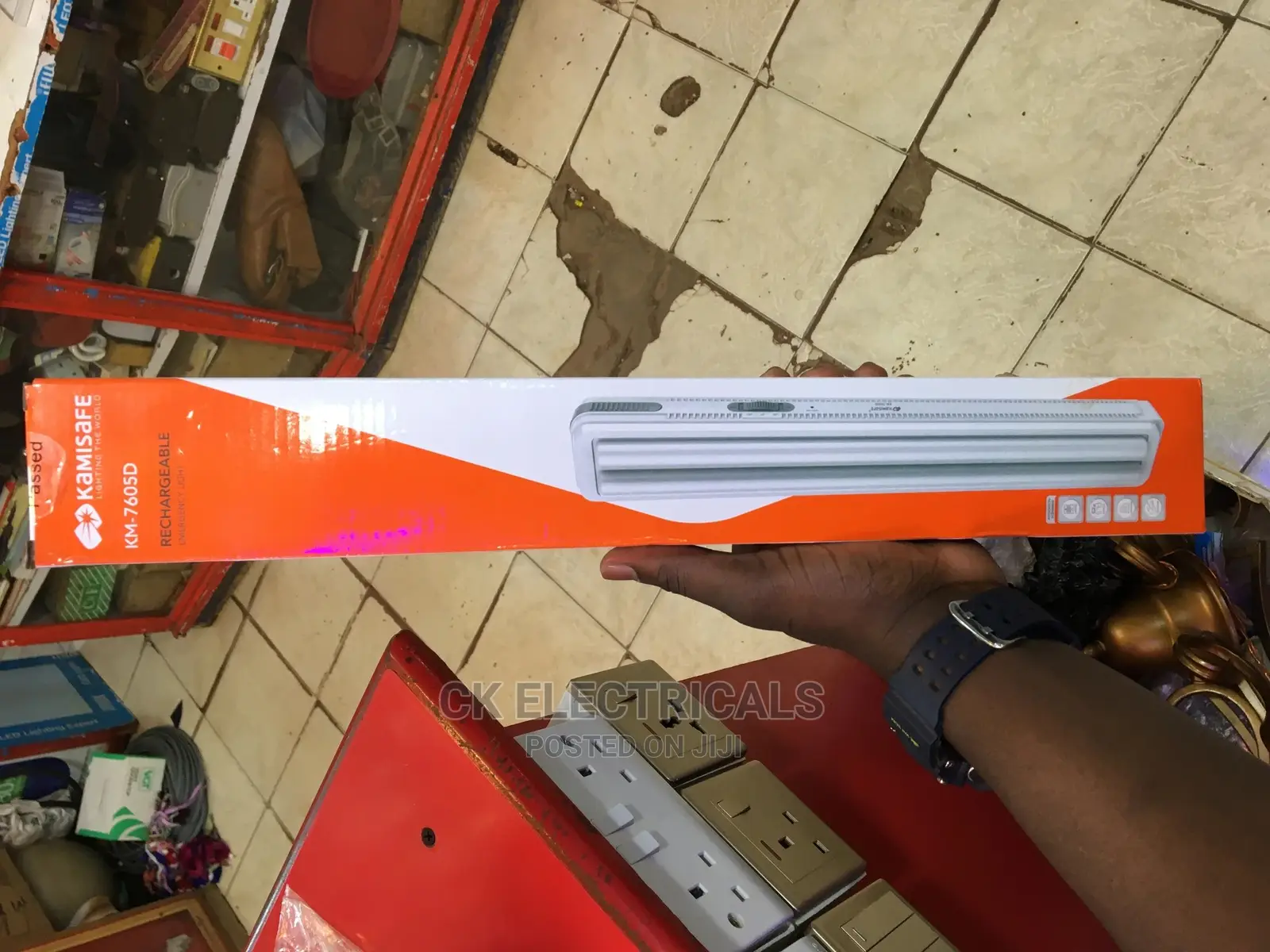 Rechargeable or Emergency Backup Bulbs/Lamps