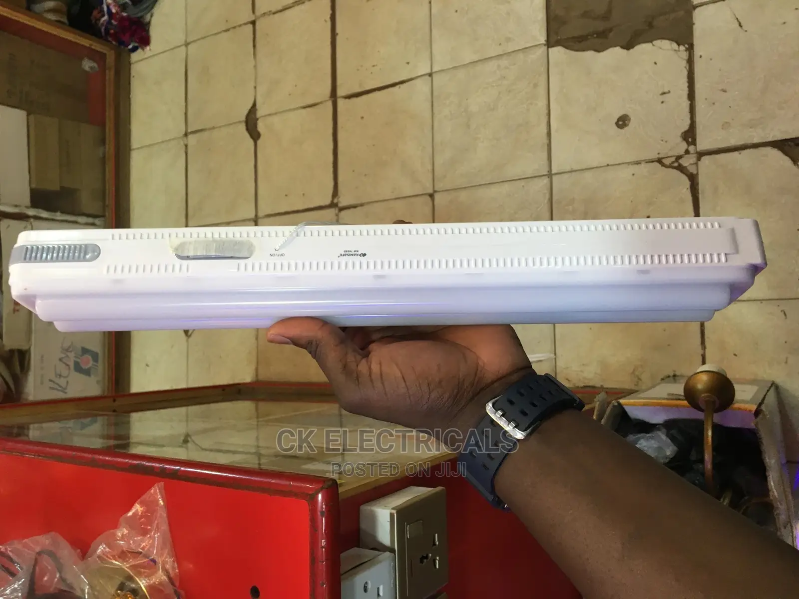 Rechargeable or Emergency Backup Bulbs/Lamps