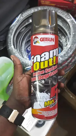 Engine Cleaner Foam Out