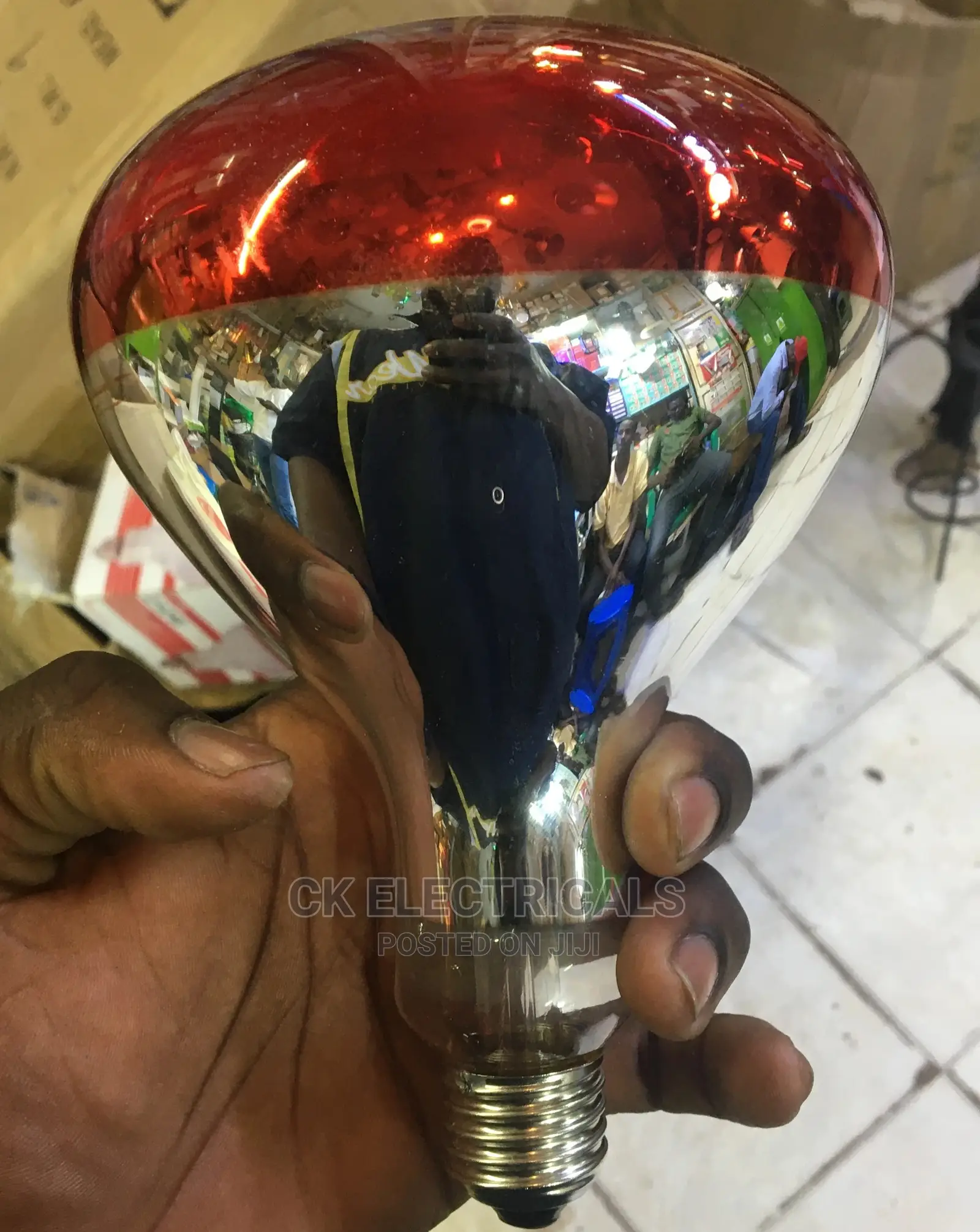 LED/Ordinary/Spot/Heat/Chicken Bulbs/Emergency Bulbs Availab