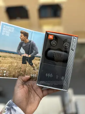JBL Reflect Mini Nc Wireless Earbuds
