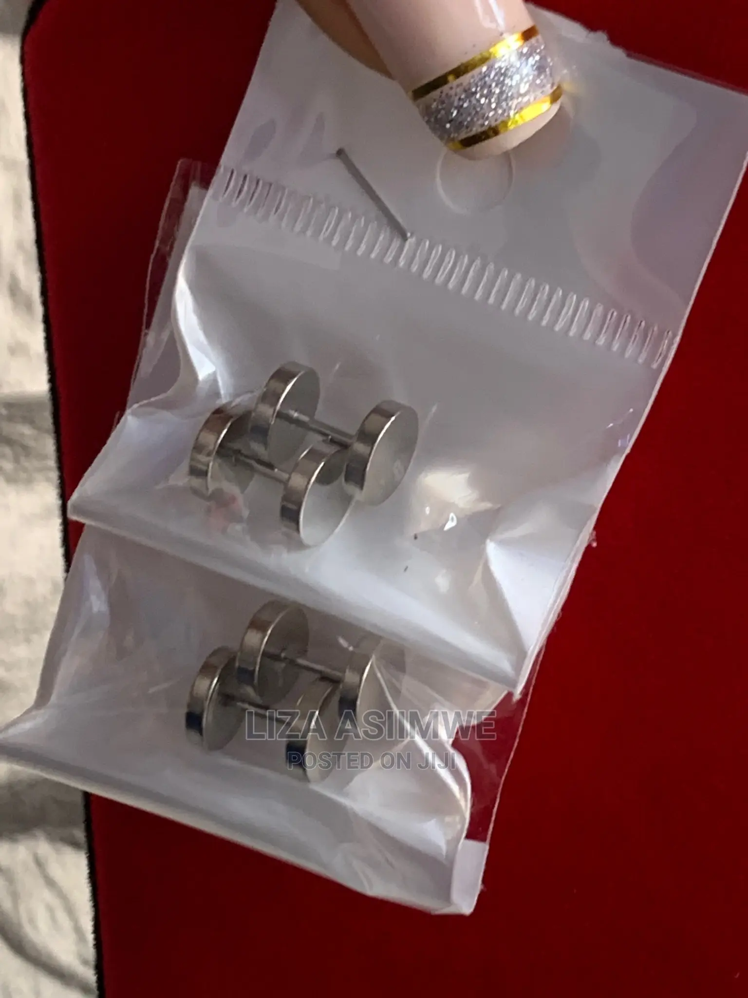 Silver Screw Pins Available