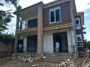 Furnished 4bdrm Mansion in Kansanga Tarmacked, Makindye for Sale