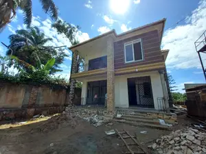 Furnished 4bdrm Duplex in Kansanga Diplomat, Makindye for Sale