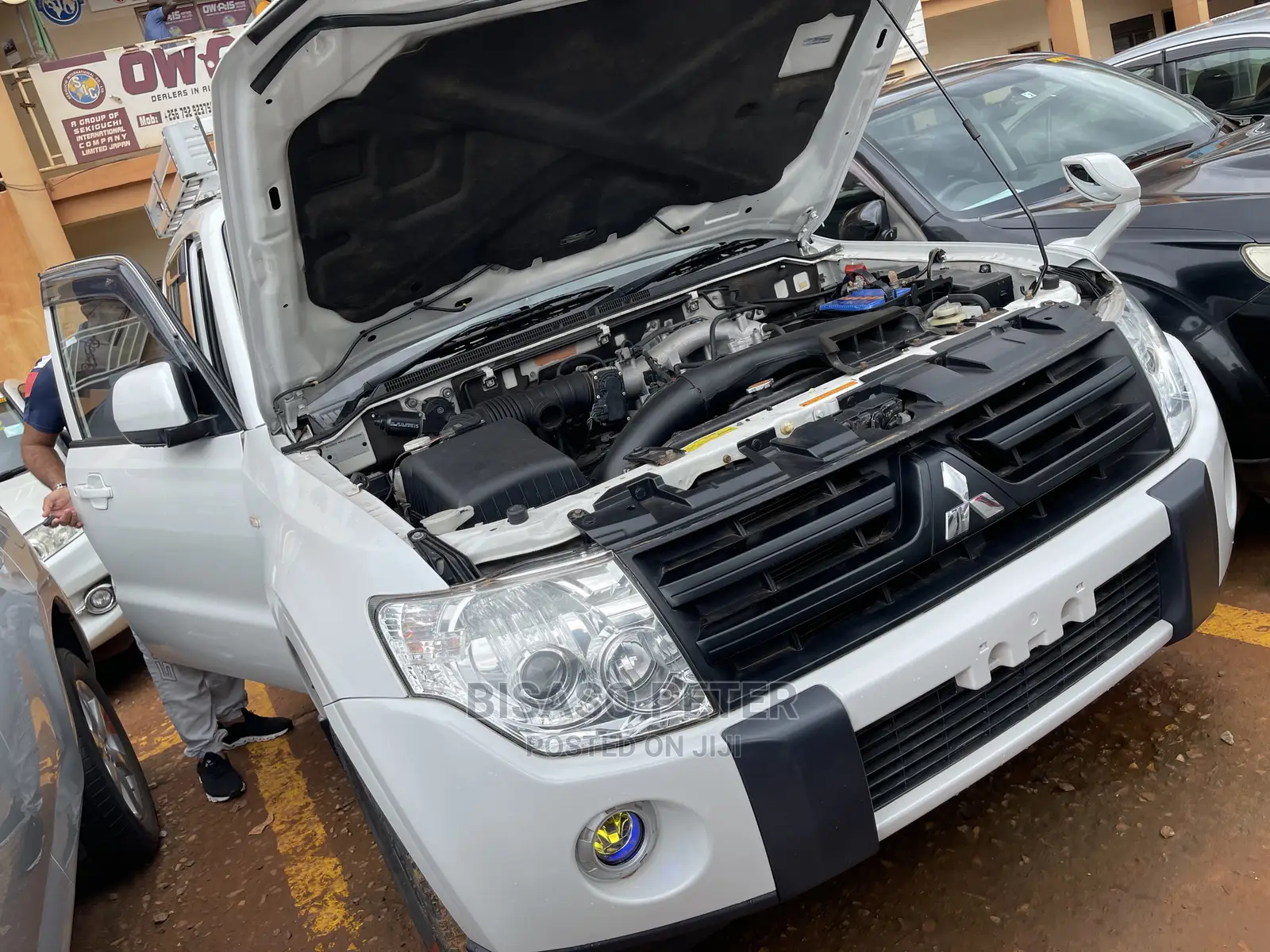 Mitsubishi Pajero 3.0 2009 White