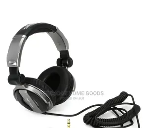 Behringer BDJ1000 Closed-back DJ Headphones
