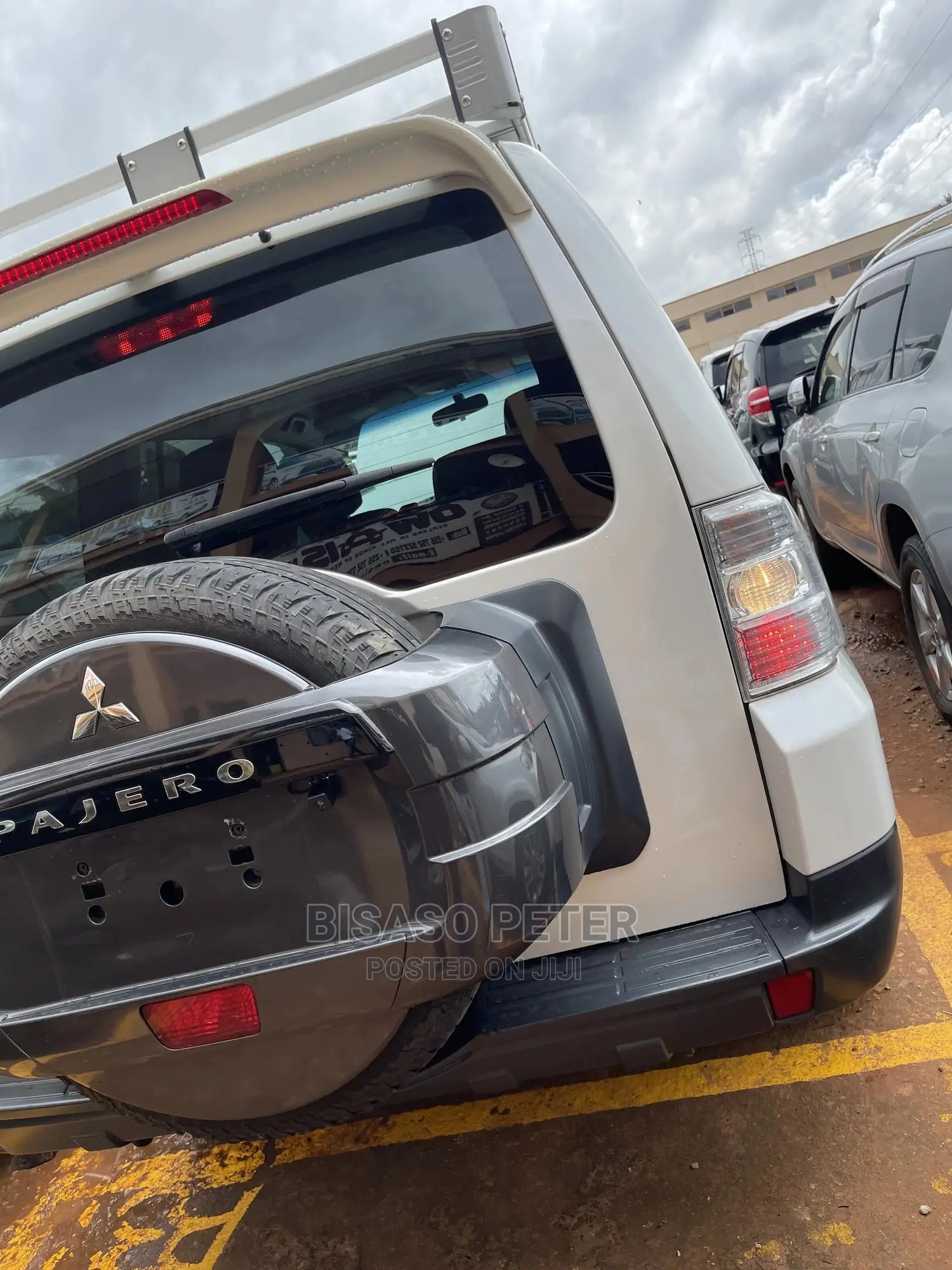 Mitsubishi Pajero 3.0 2009 White