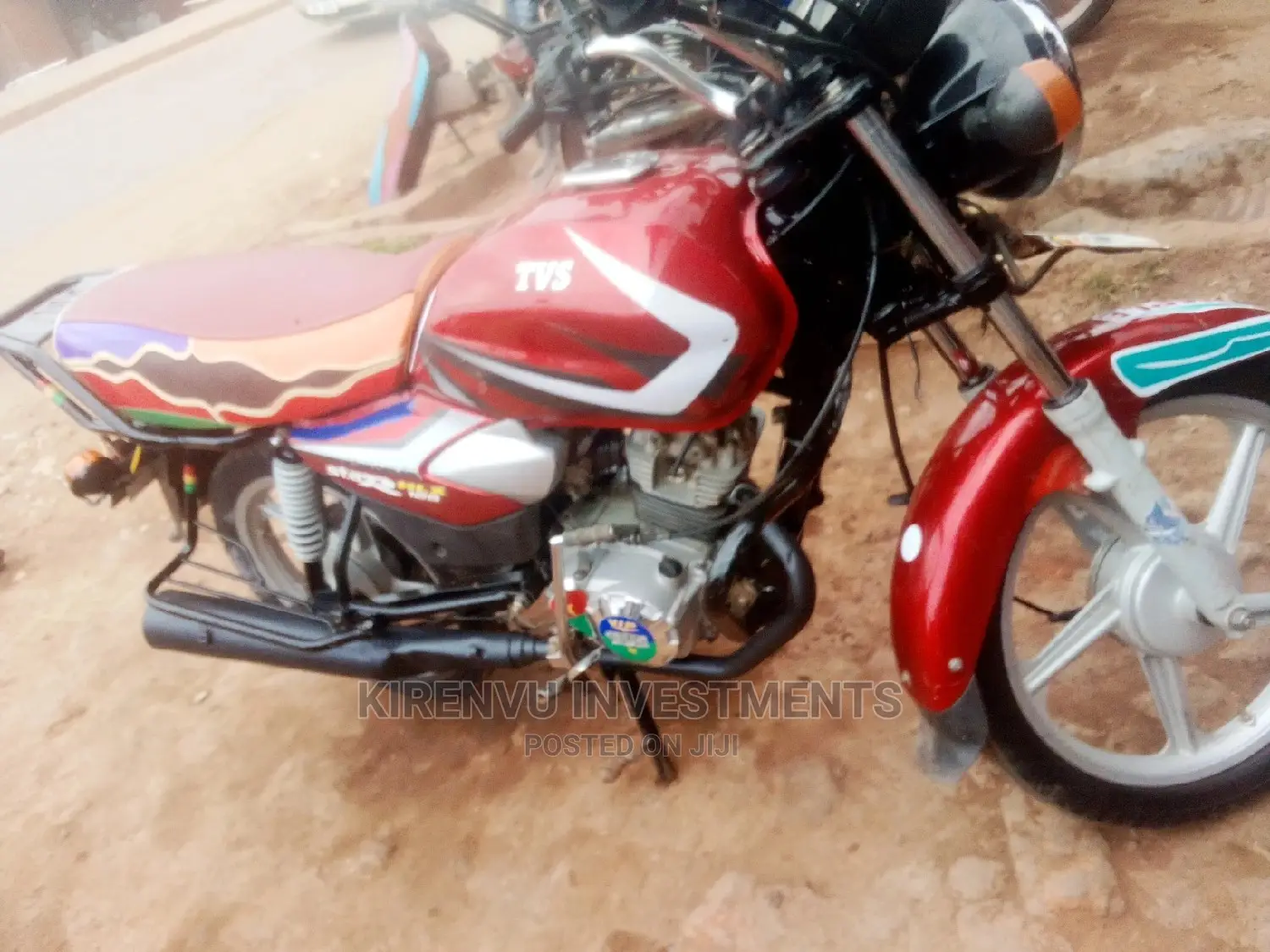 TVS HLX Plus ES 2017 Red