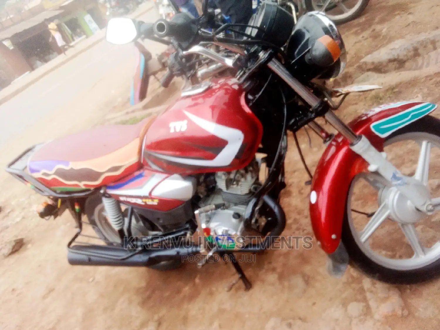 TVS HLX Plus ES 2017 Red