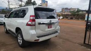 Toyota Land Cruiser Prado 2015 White