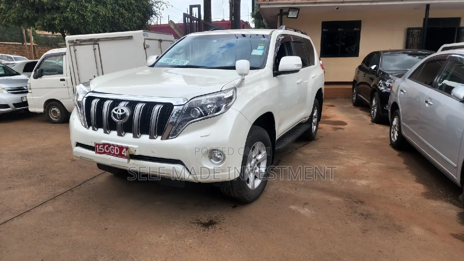 Toyota Land Cruiser Prado 2015 White