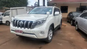 Toyota Land Cruiser Prado 2015 White