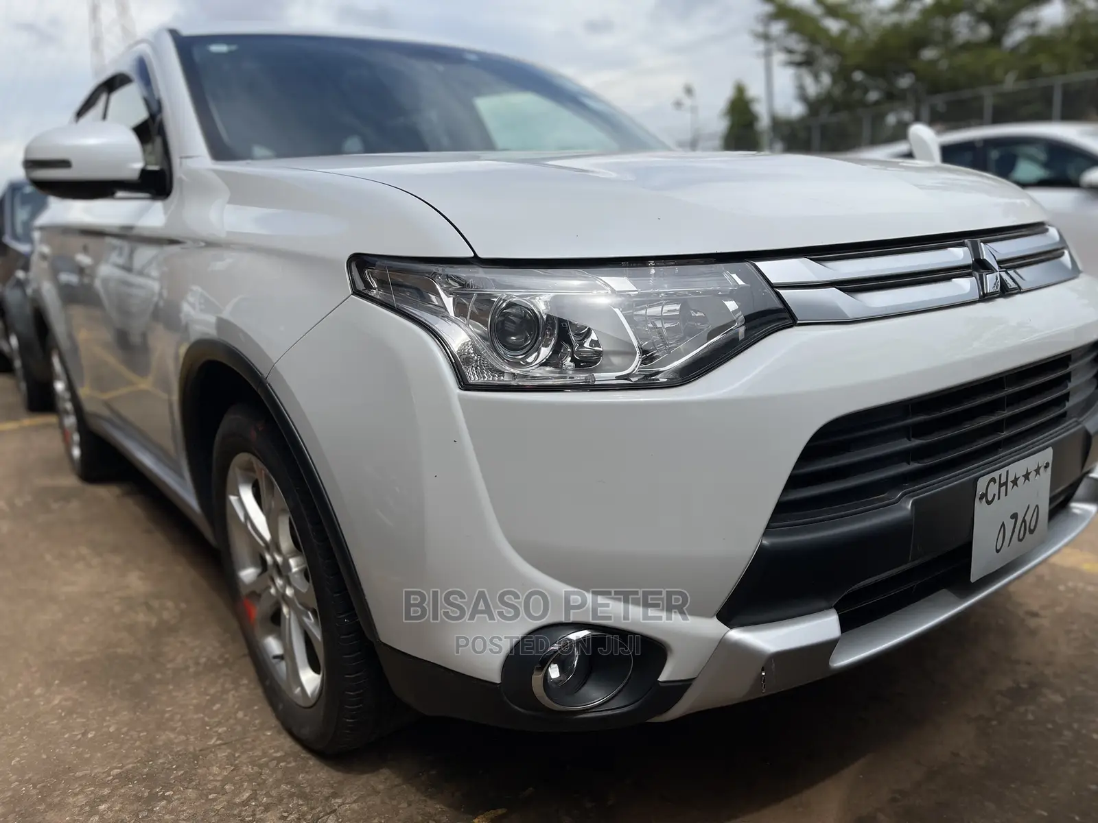 Mitsubishi Outlander 2014 White