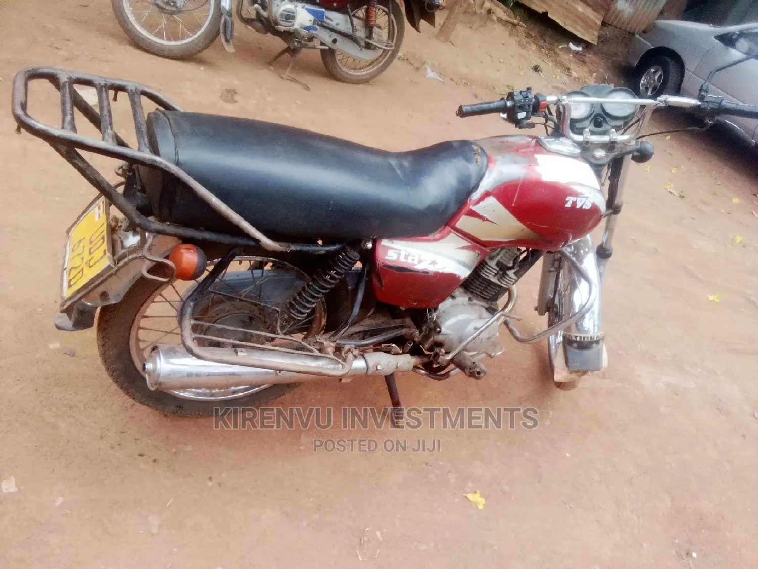 TVS HLX 125 2011 Red