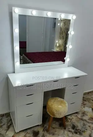 Dressing Table/Make Up Table Call