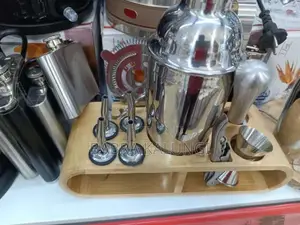 Cocktail Shaker Set