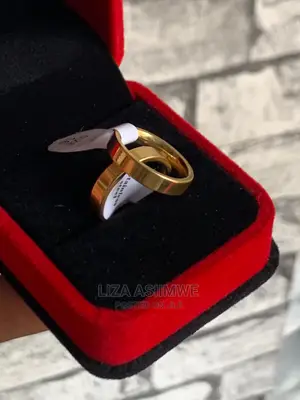 Couple Wedding Rings Available at a Good Affordable Price