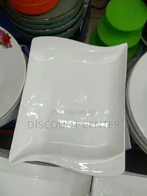 Square Plate Medium Size