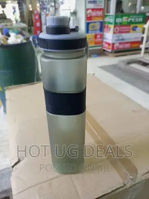 Portable Plastic Water Bottle - Grey/Black