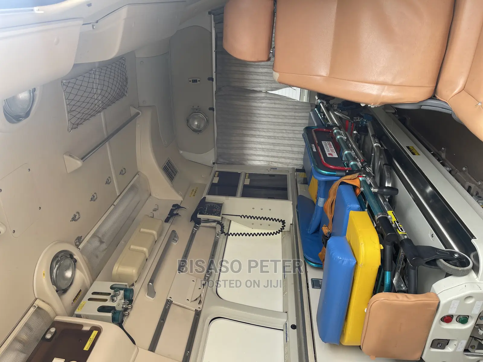Toyota HiAce 2008 White