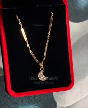Simple Lady Necklaces Available at Agood Affordable Price