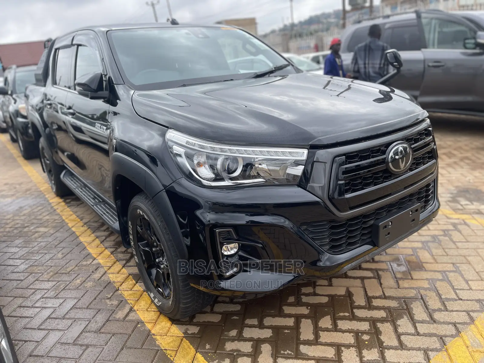 Toyota Hilux 2019 Black