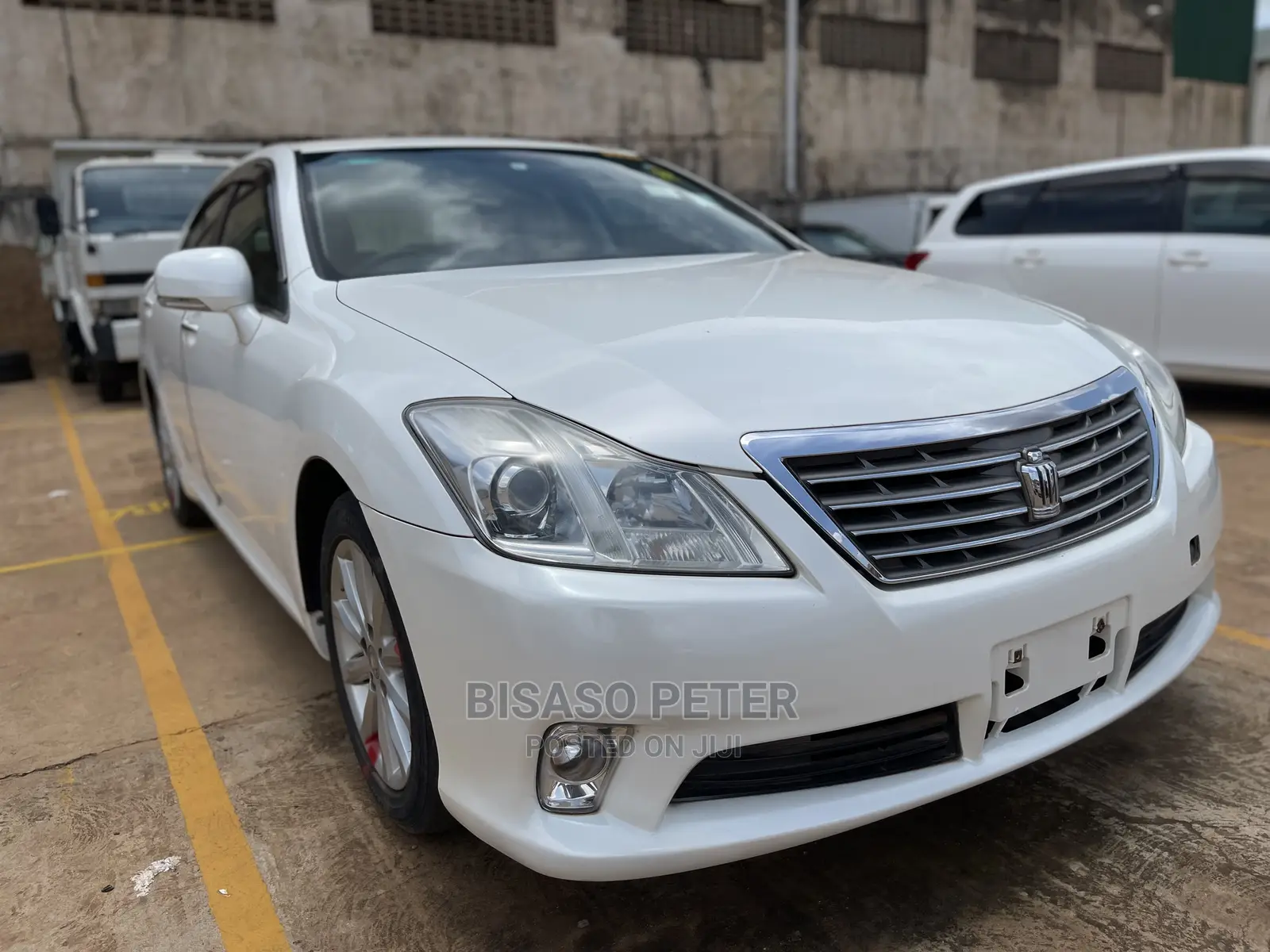 Toyota Crown 2009 White