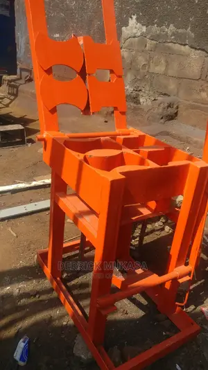 Manual Pavers Machine