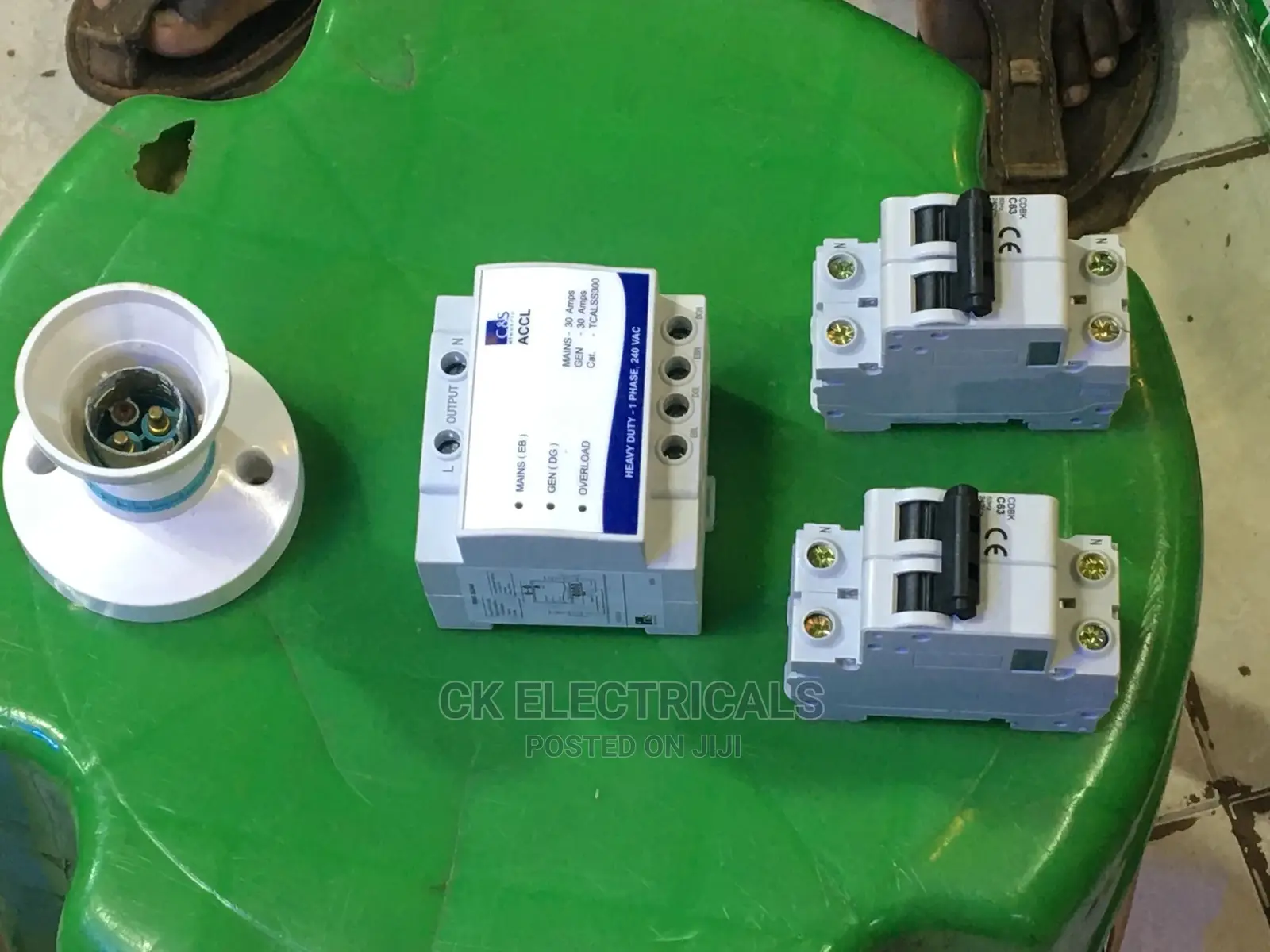 Rail Automatic Change Over (All Amps Available)