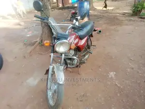 Bajaj Boxer 100 2016 Red